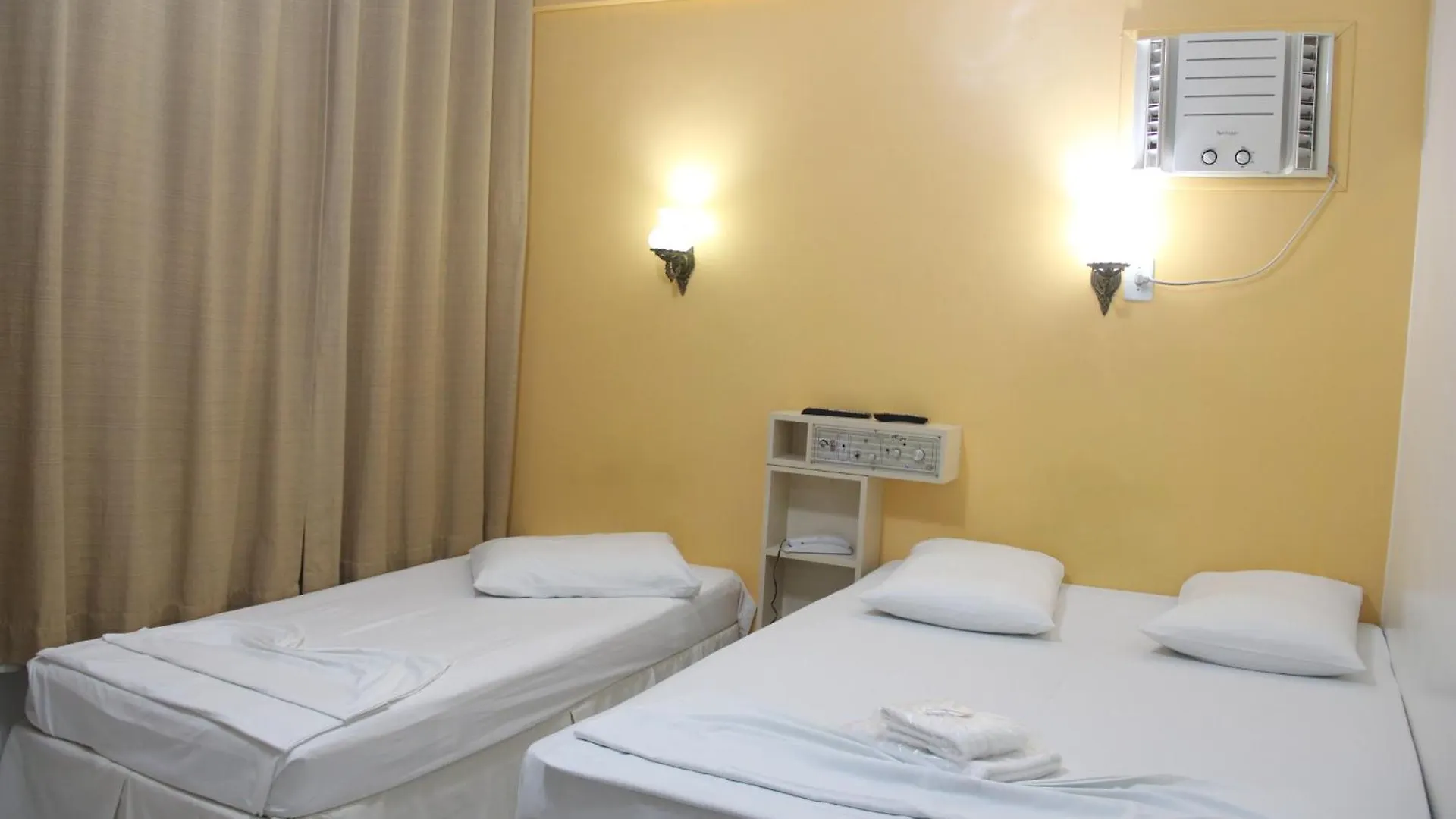 Oasis Chartouni Hotel Blumenau